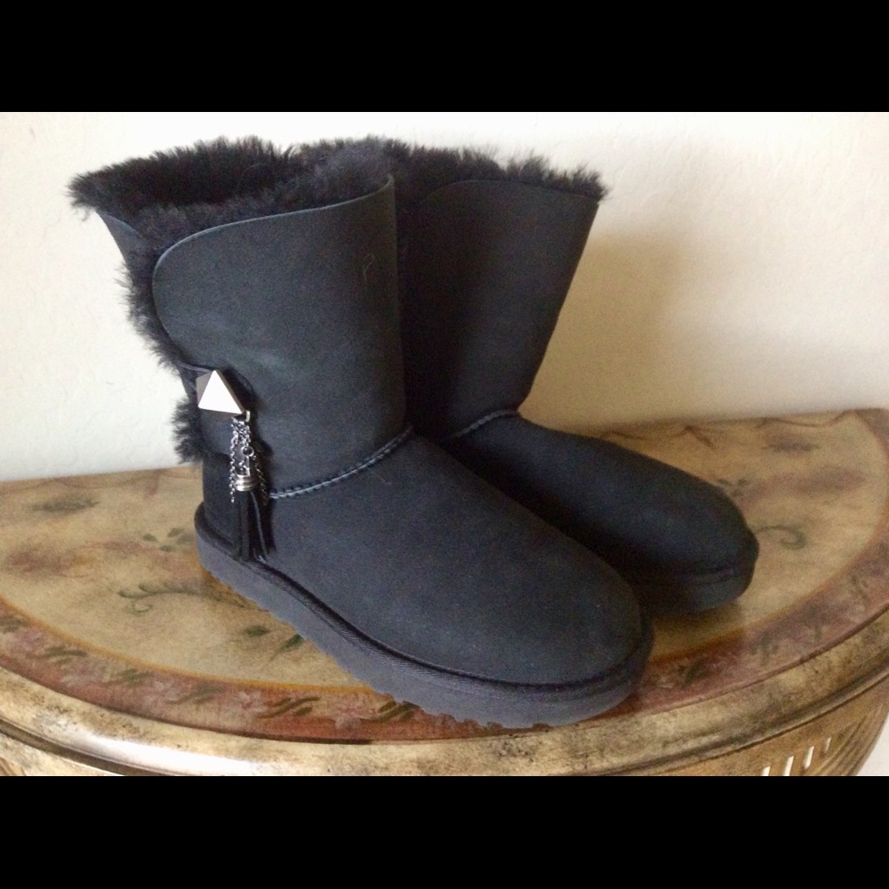 Women’s UGG Boots Lilou US 7